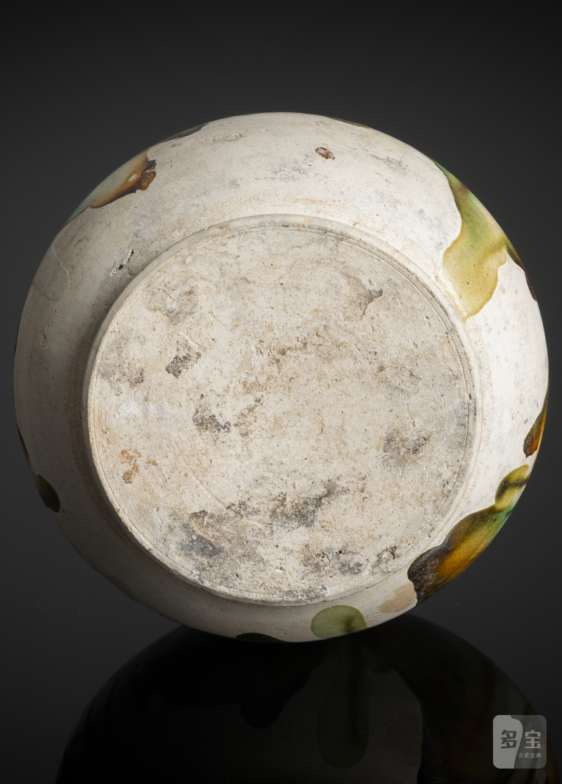 A 'Sancai'- glazed earthenware vase - 图5